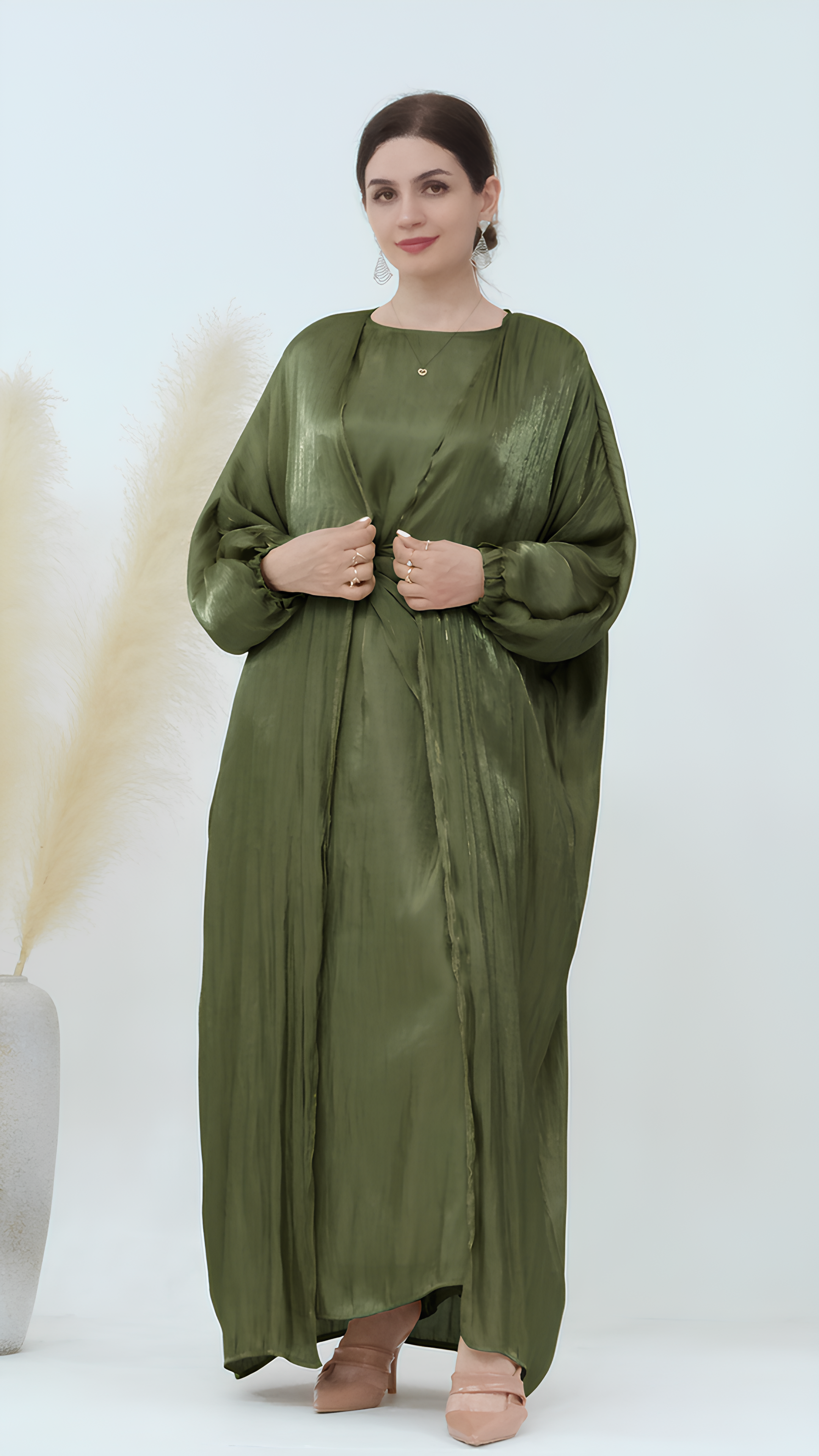 عباية إثيريال شاين