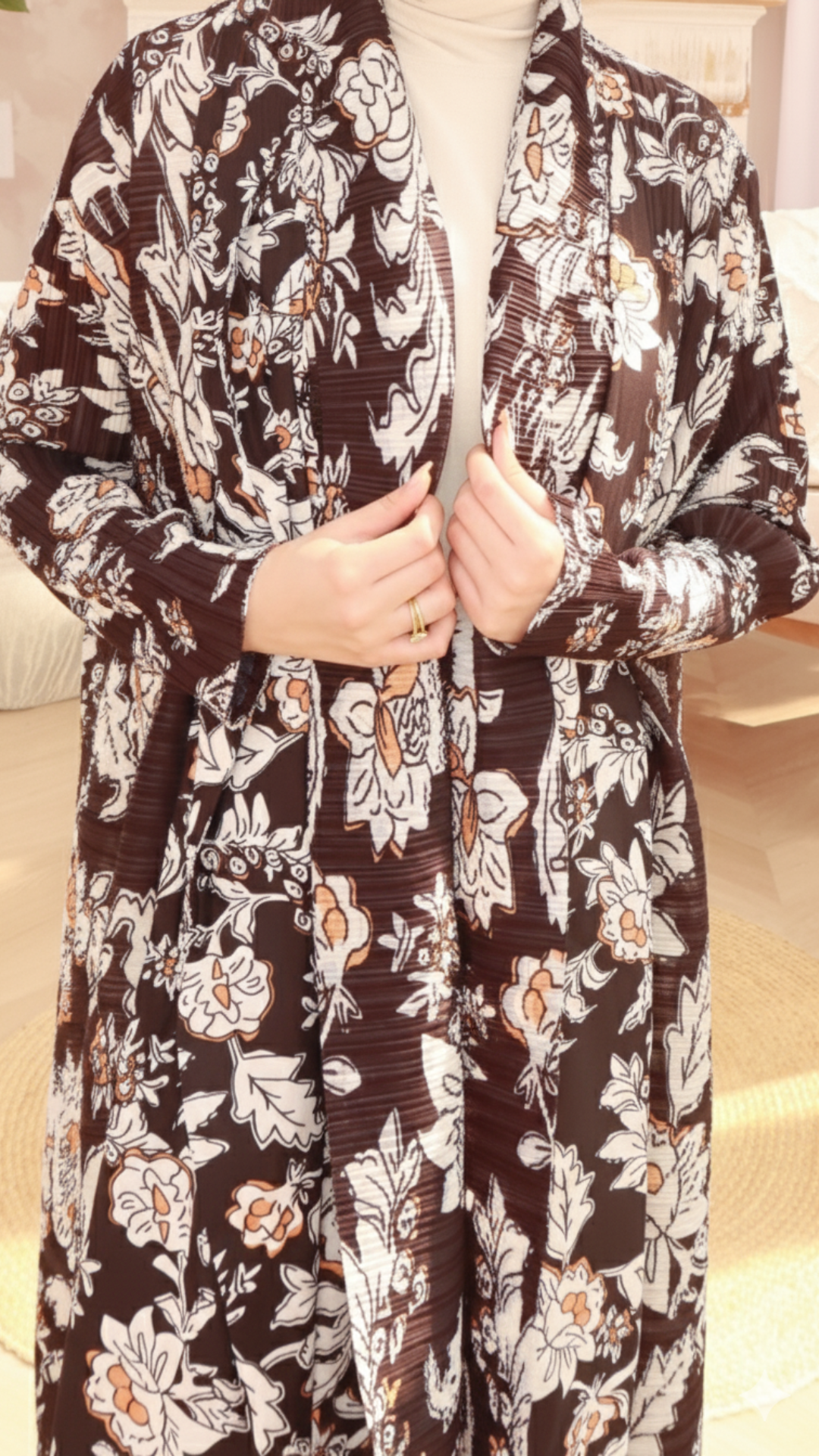 Dahlia Abaya Vogue