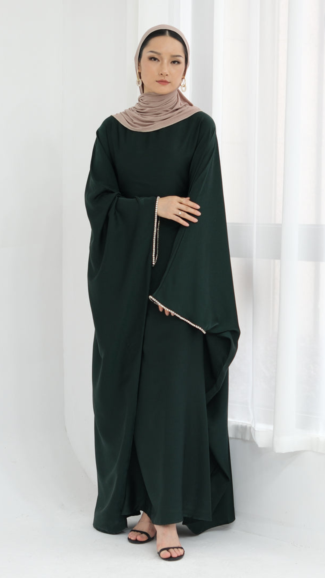 عباية الفراشة الحالمة