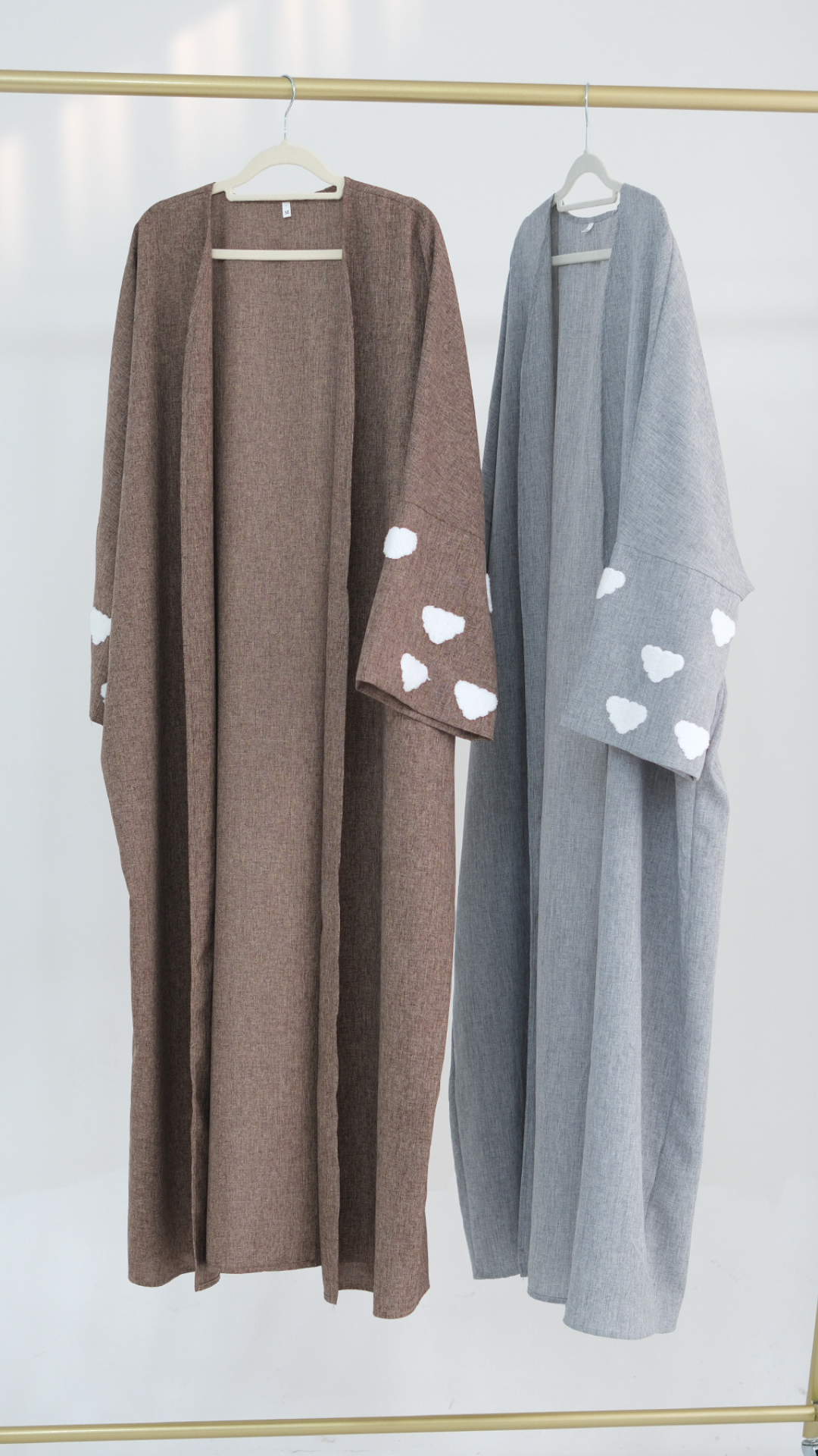 عباية كلاود المفتوحة