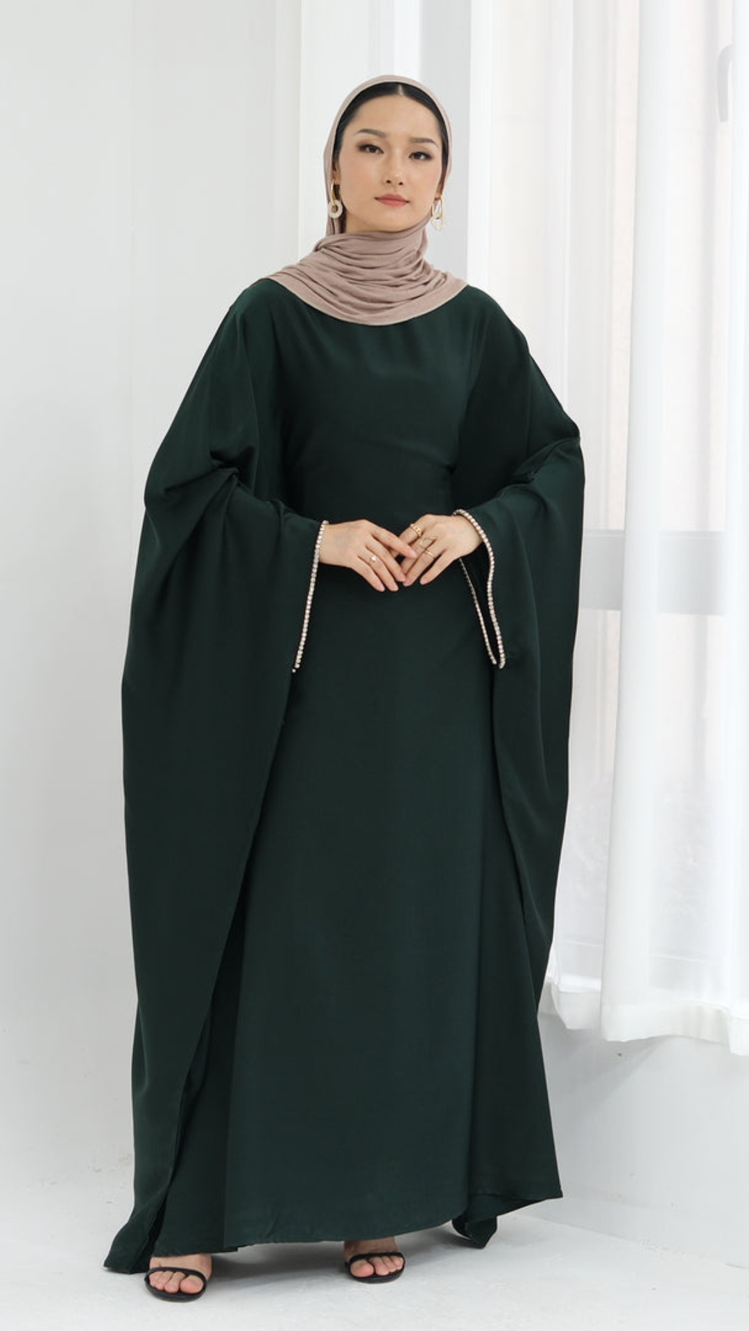 عباية الفراشة الحالمة