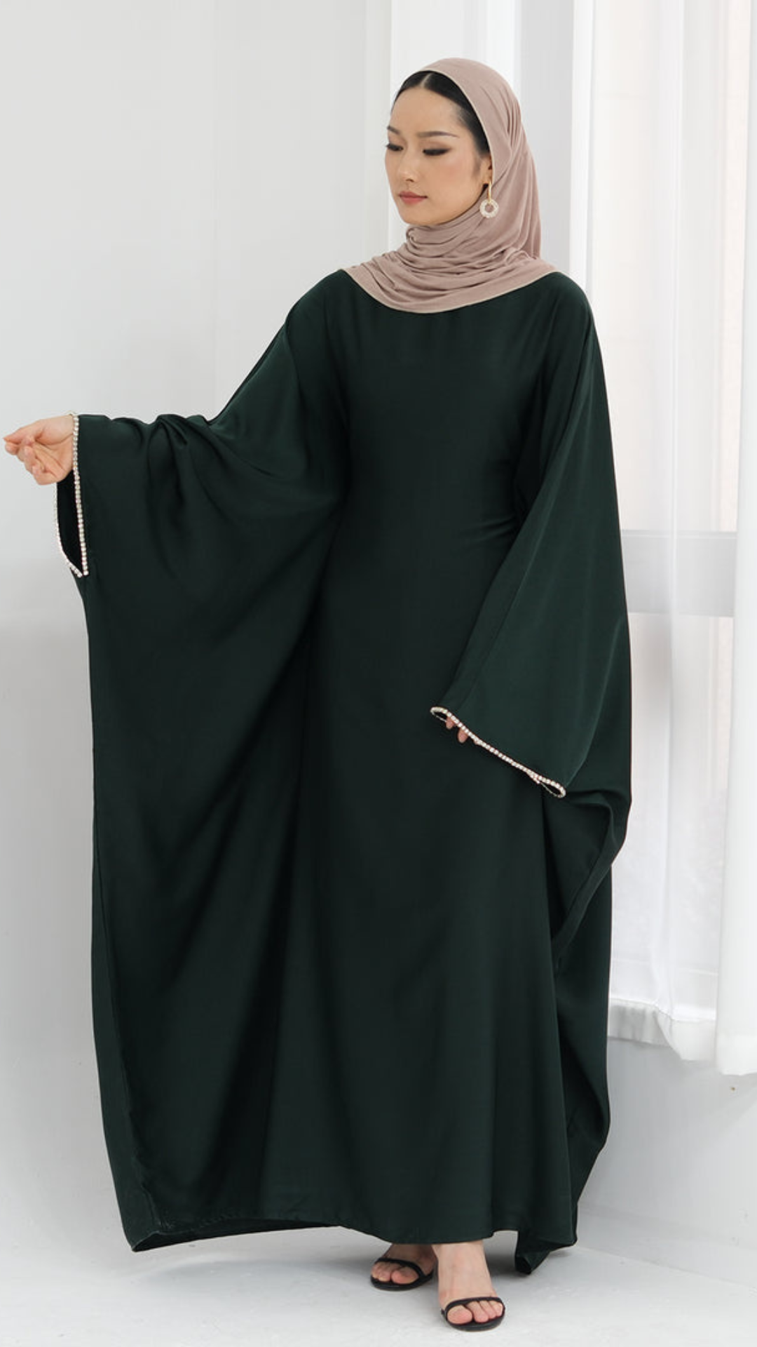 عباية الفراشة الحالمة