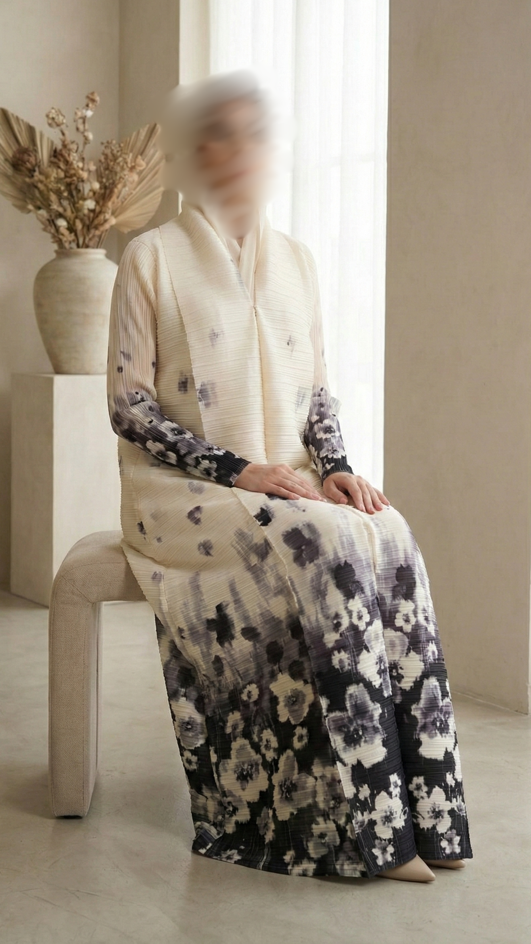 Bloom Vogue Abaya