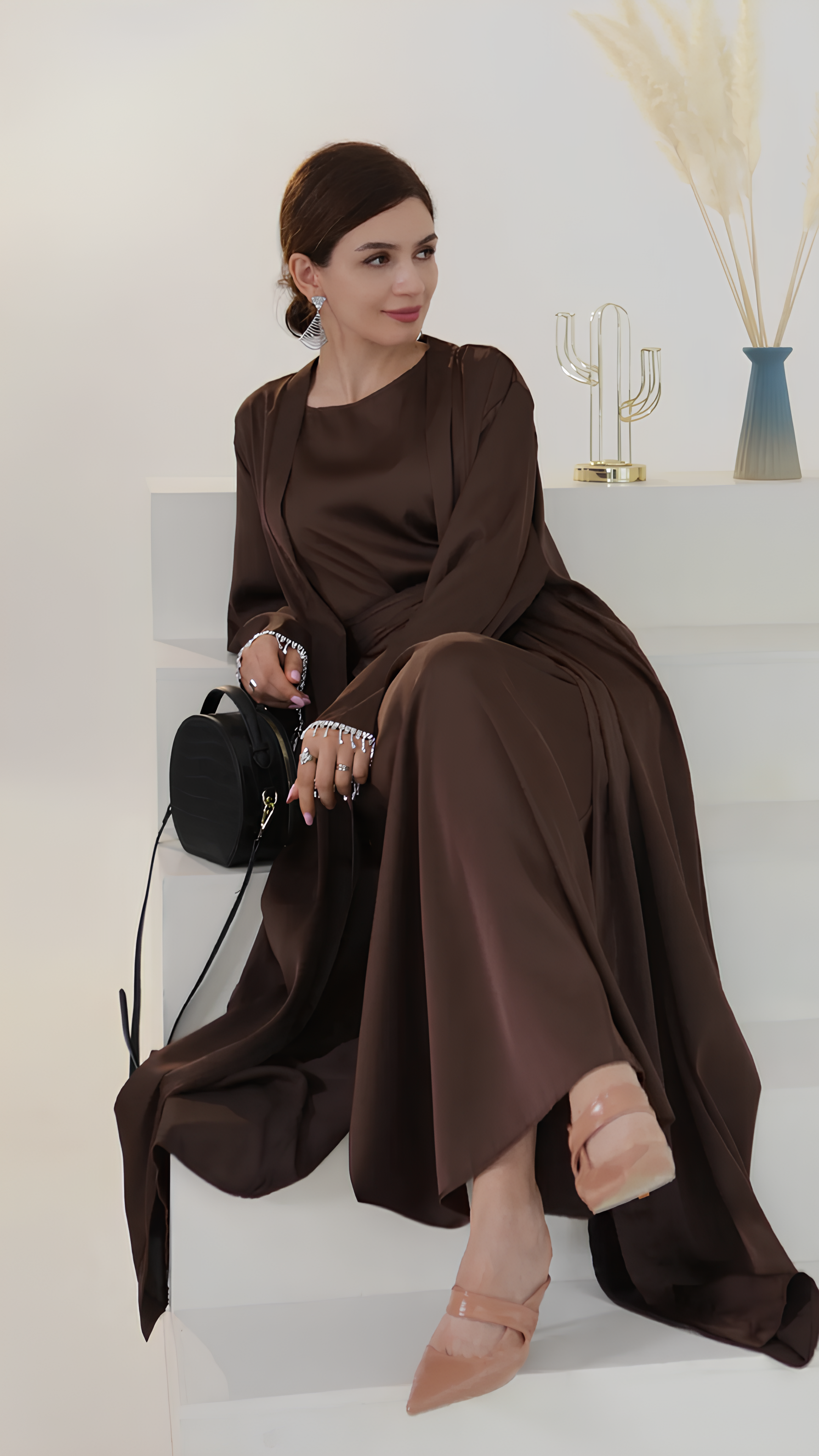 Kimono mit Diamanten, Abaya