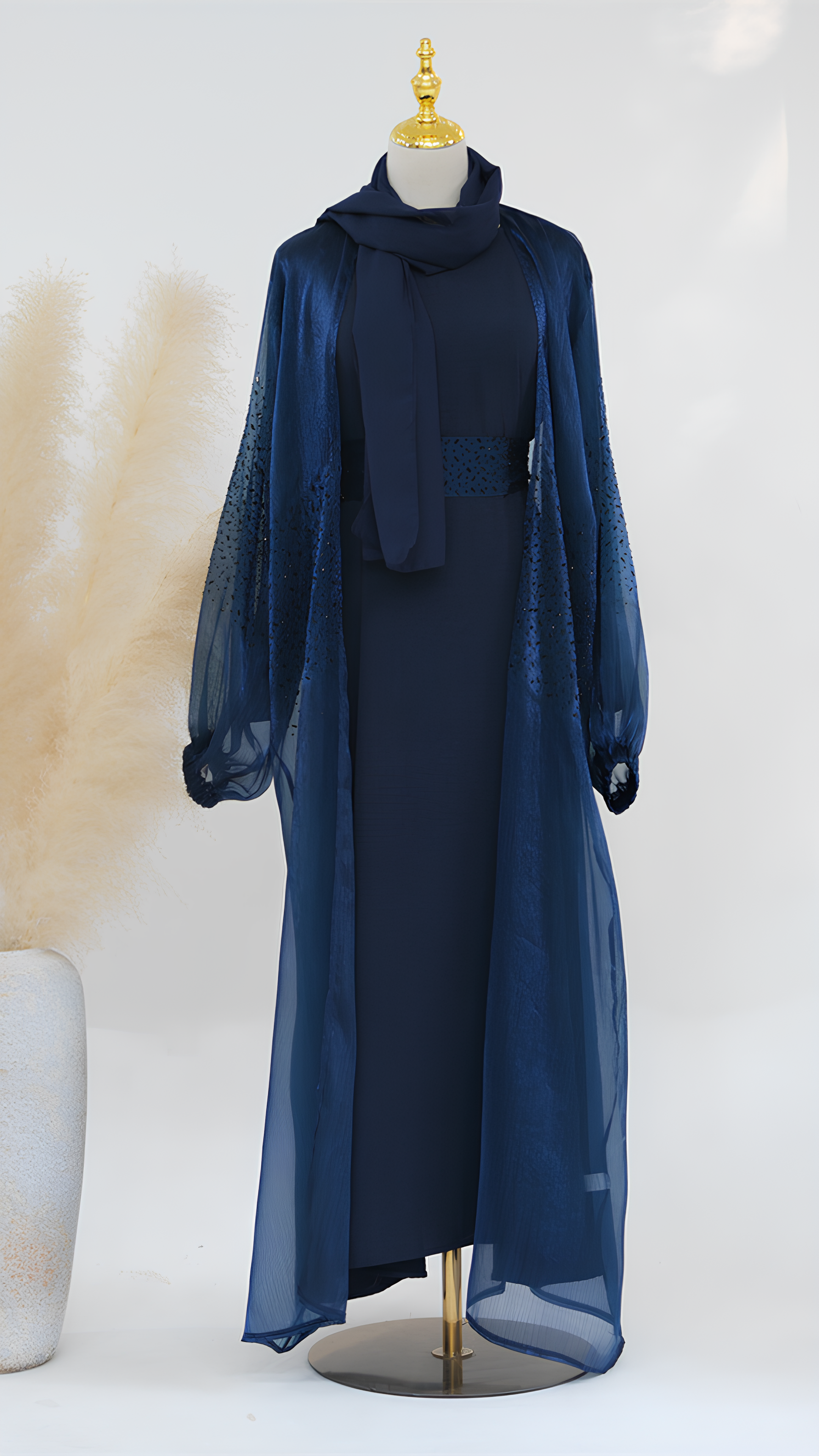 Abaya mit himmlischem Charme