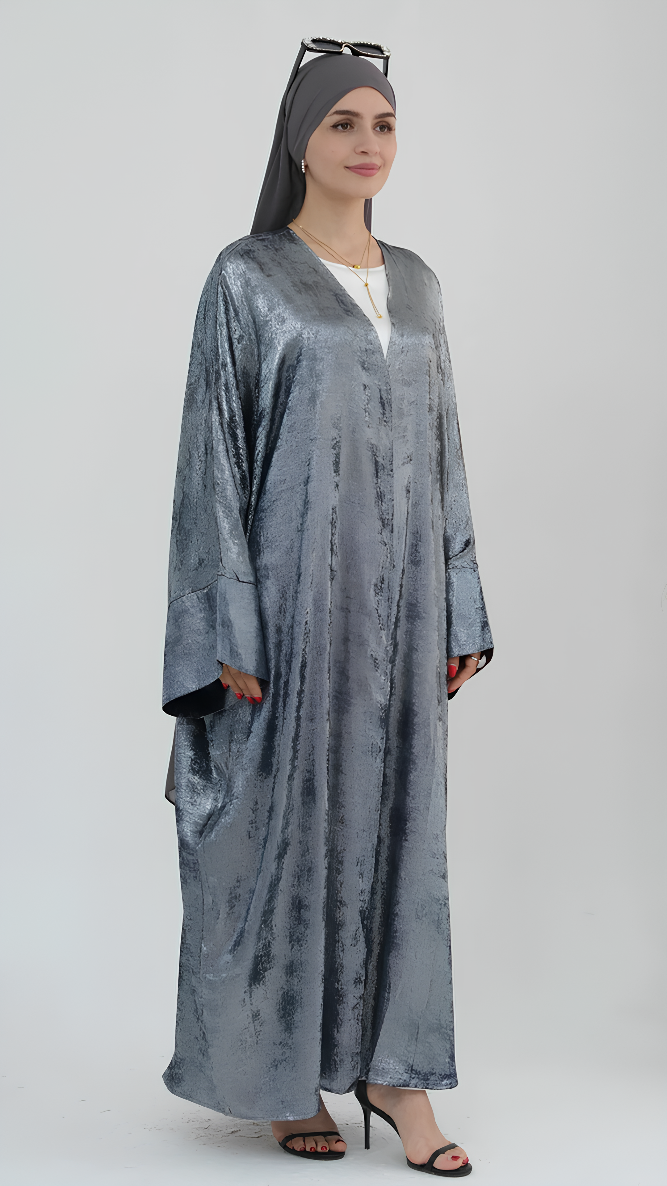 Serene Majesty Abaya