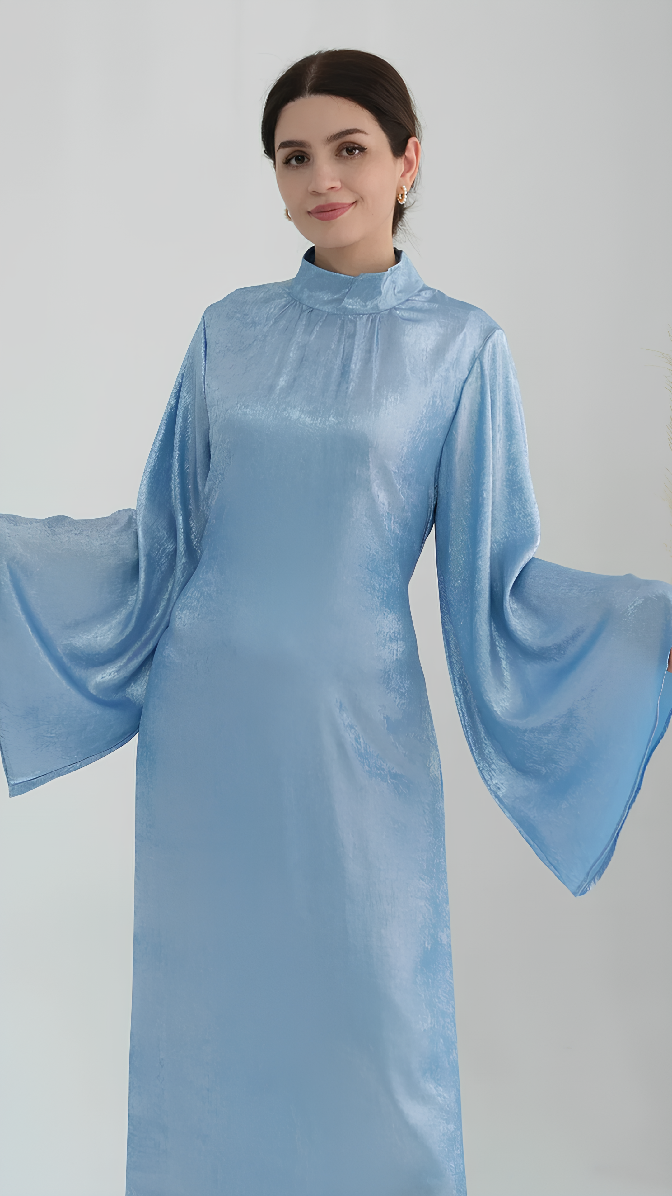 Graceful Aura Abaya