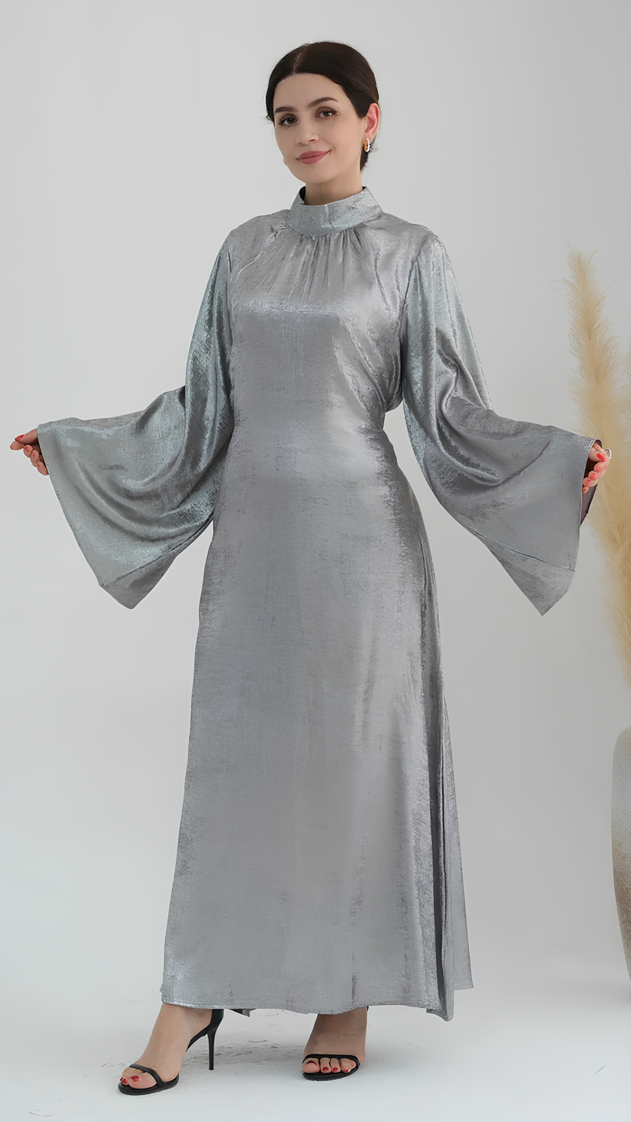 Anmutige Aura Abaya