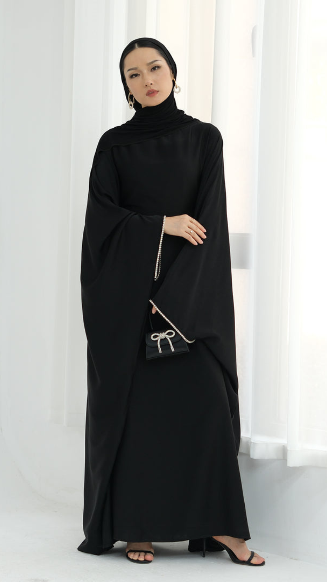 Ätherisches Schmetterlings-Abaya 