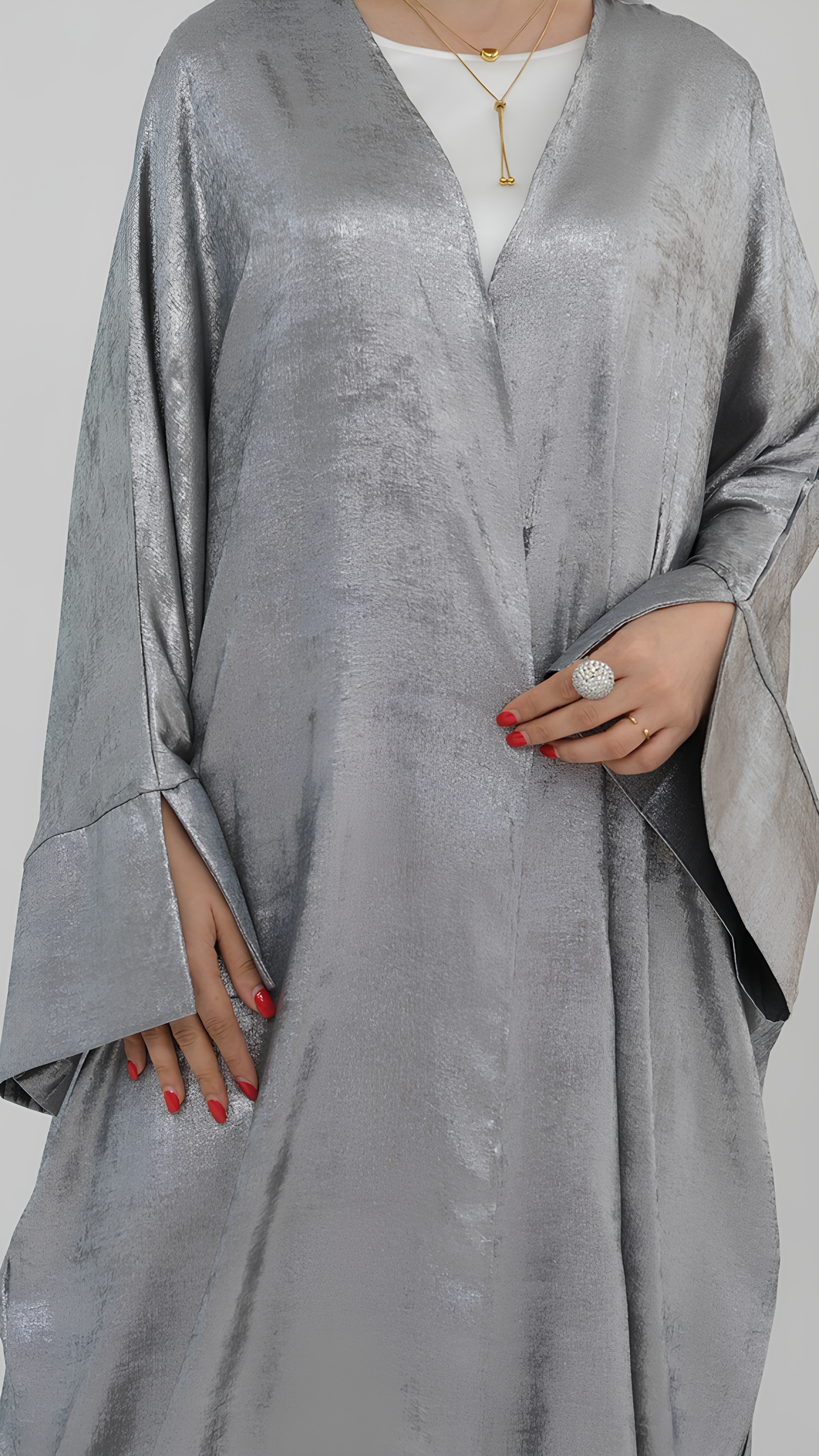 Abaya mit ruhigem Glanz