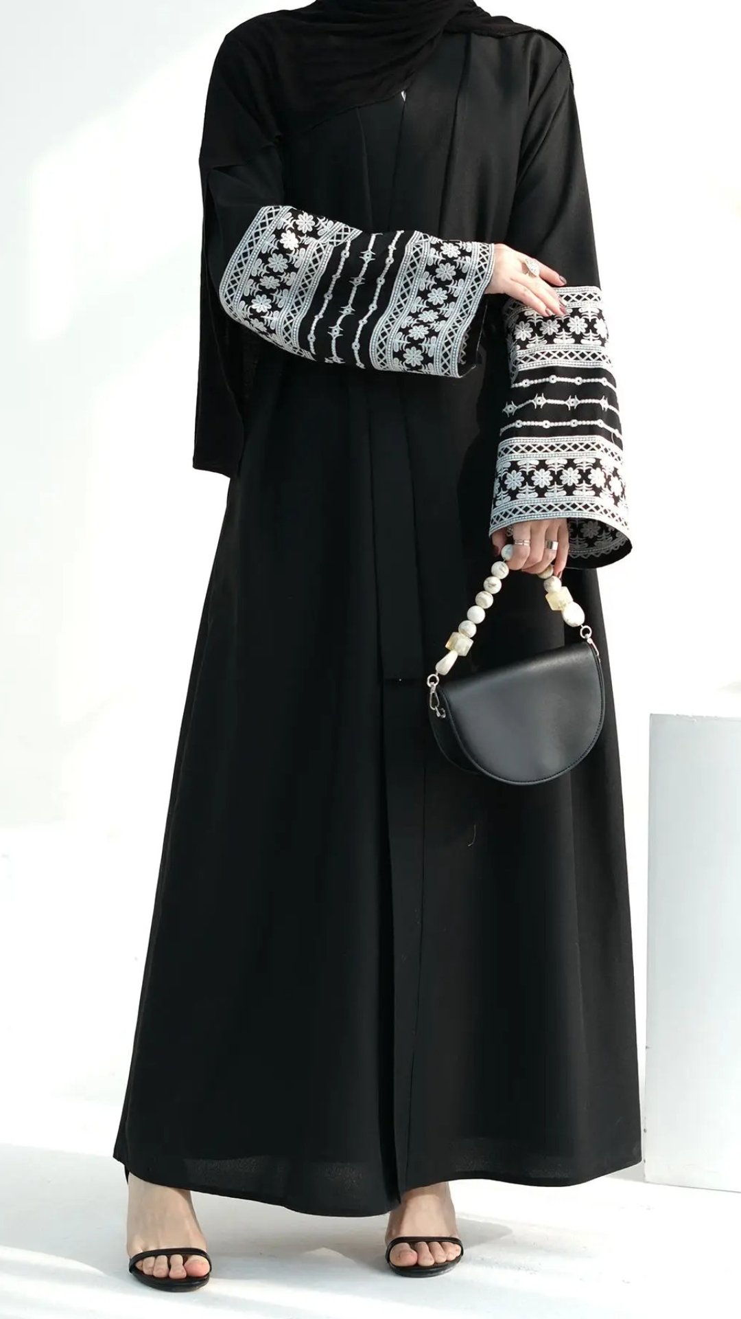 Abaya ouverte élégante