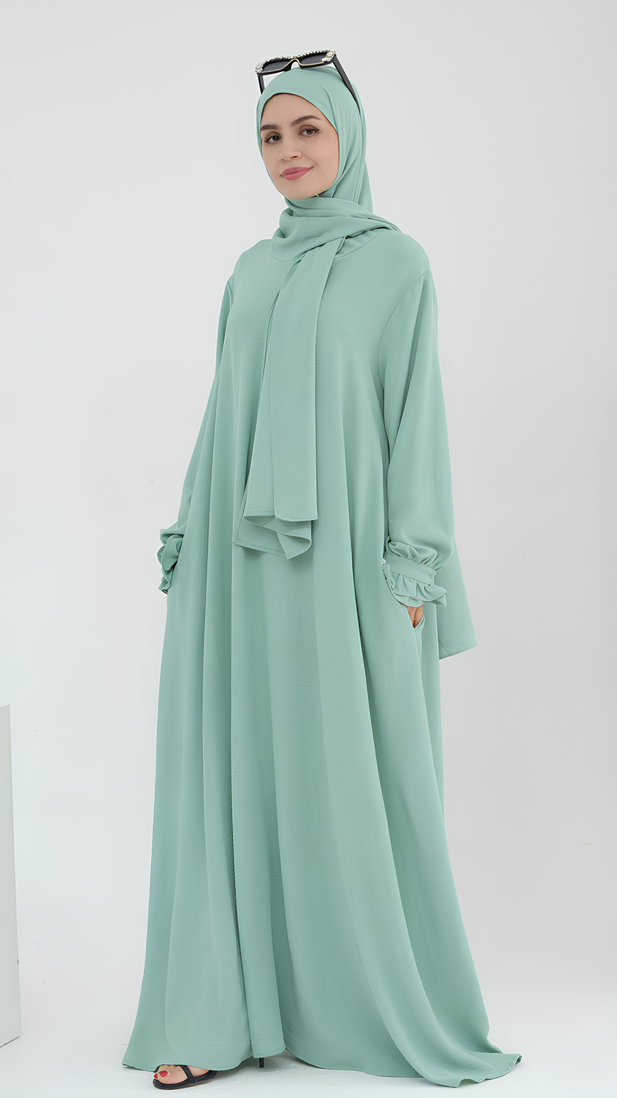 Regal Flow Abaya