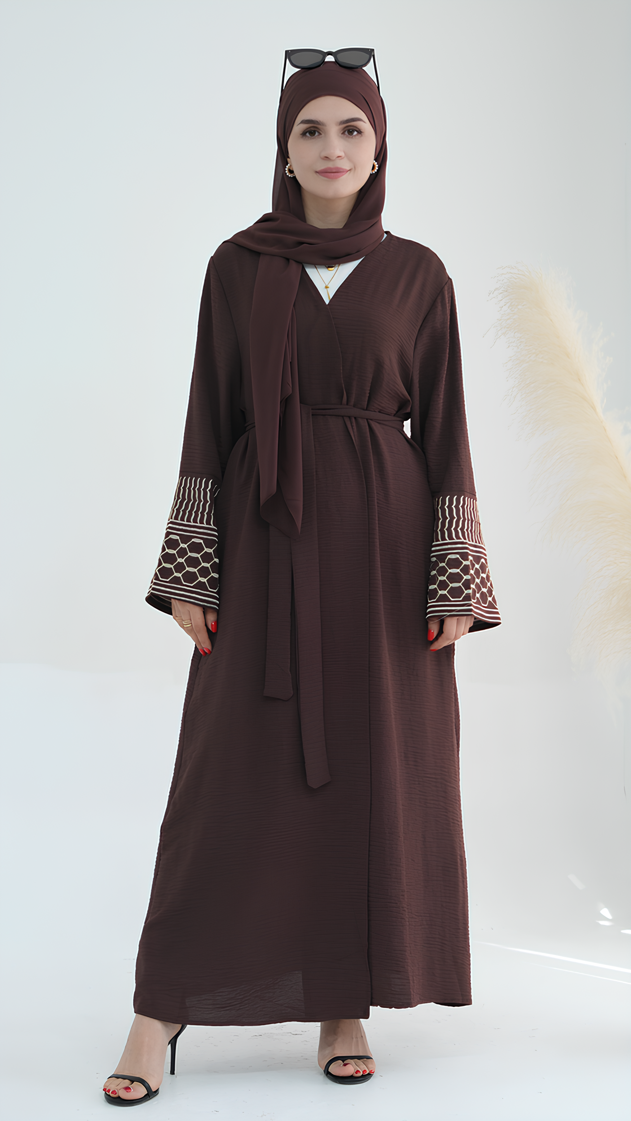 Klassische Keffiyeh-Abaya