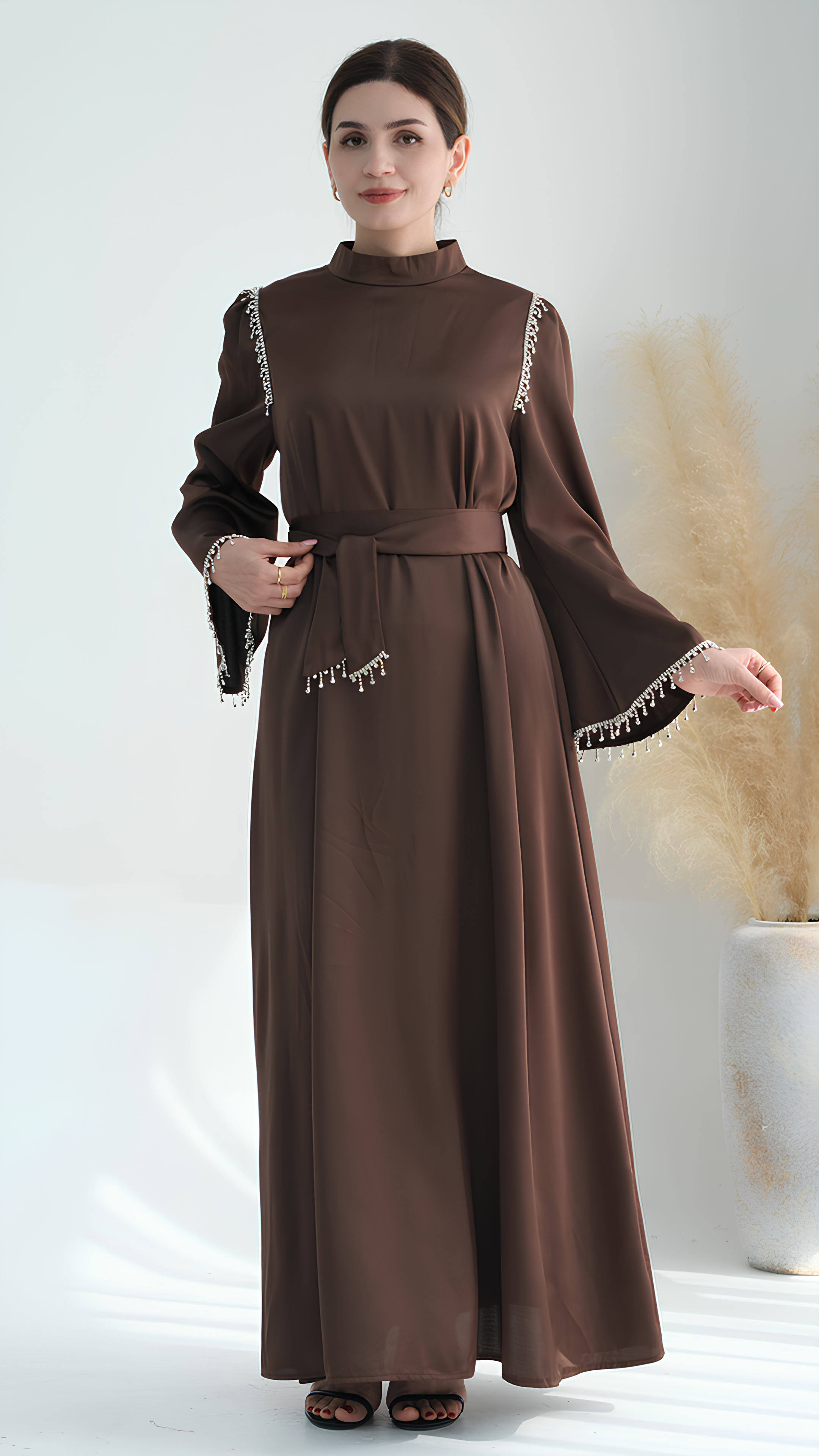 Abaya Élégance Souveraine