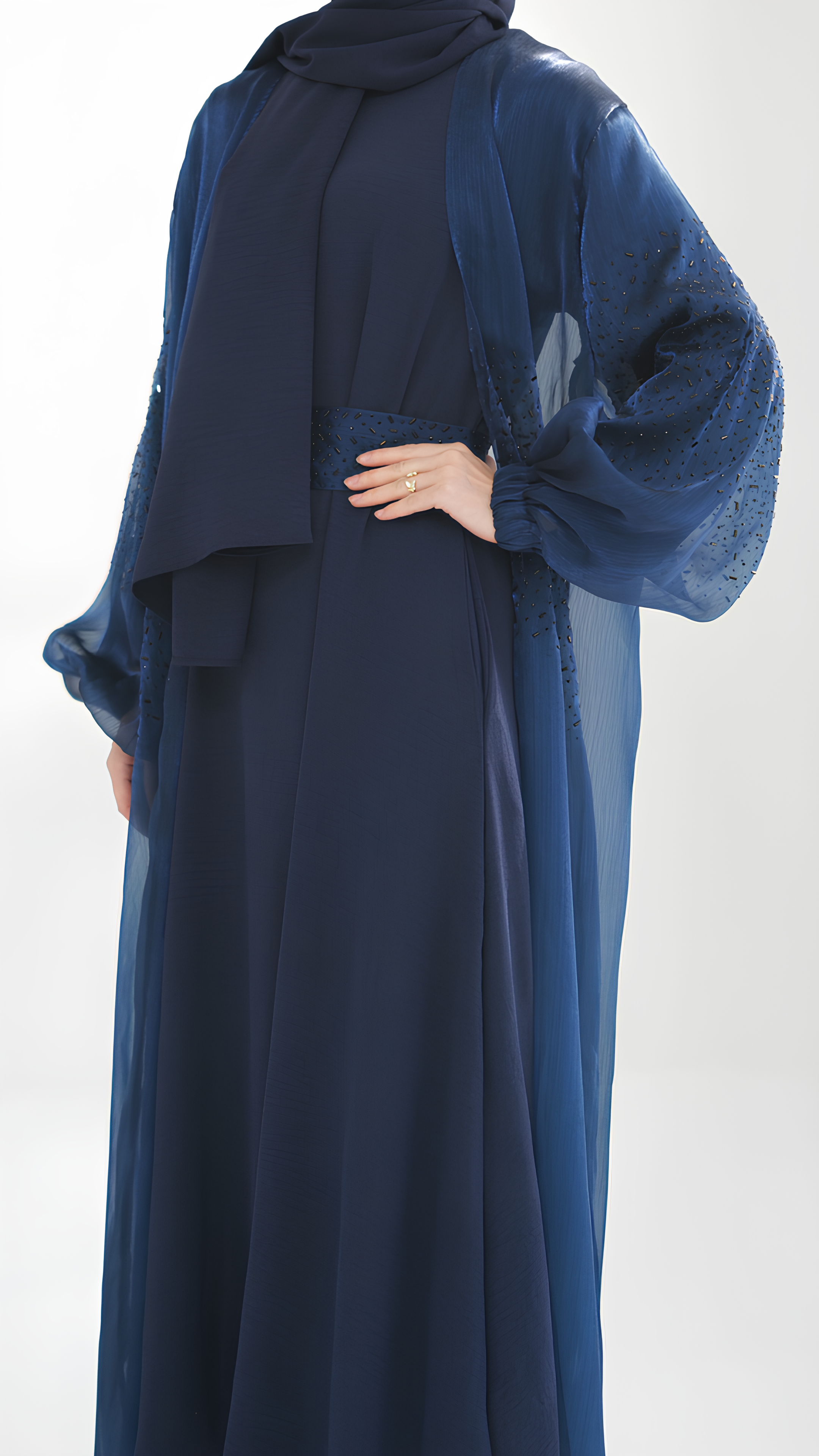 Abaya mit himmlischem Charme