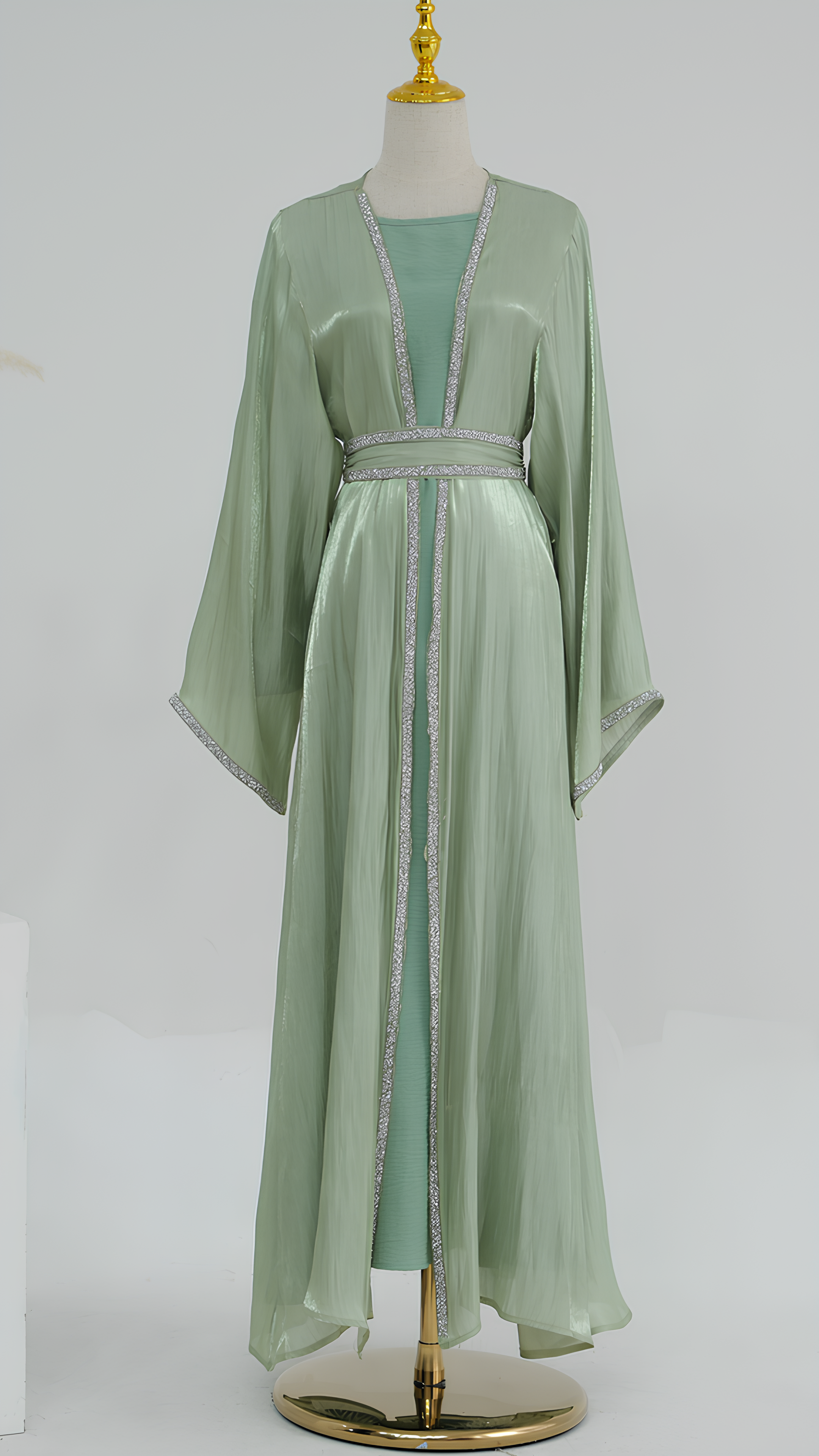 Verdant Elegance Abaya