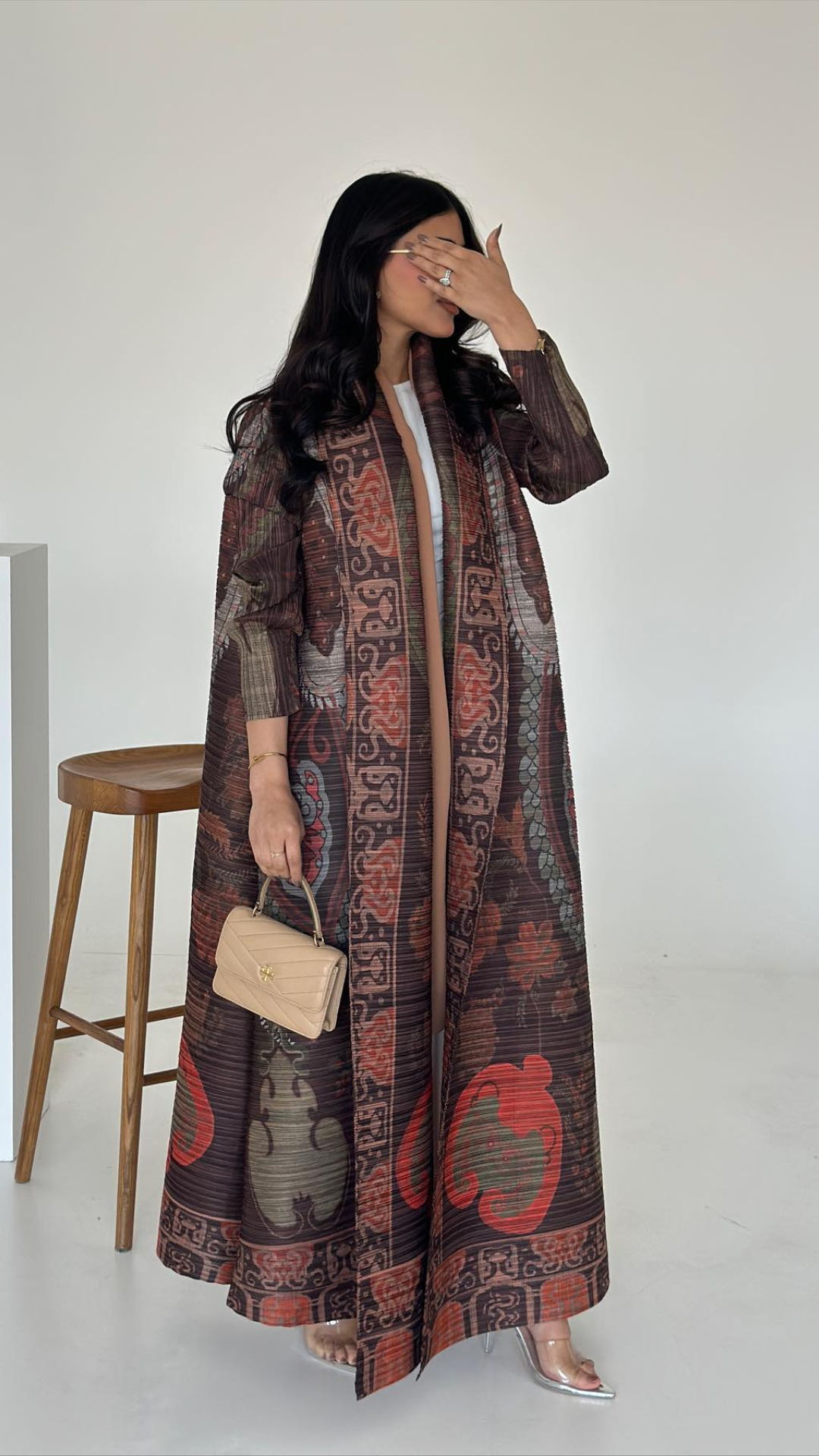 عباية موزاييك فوغ