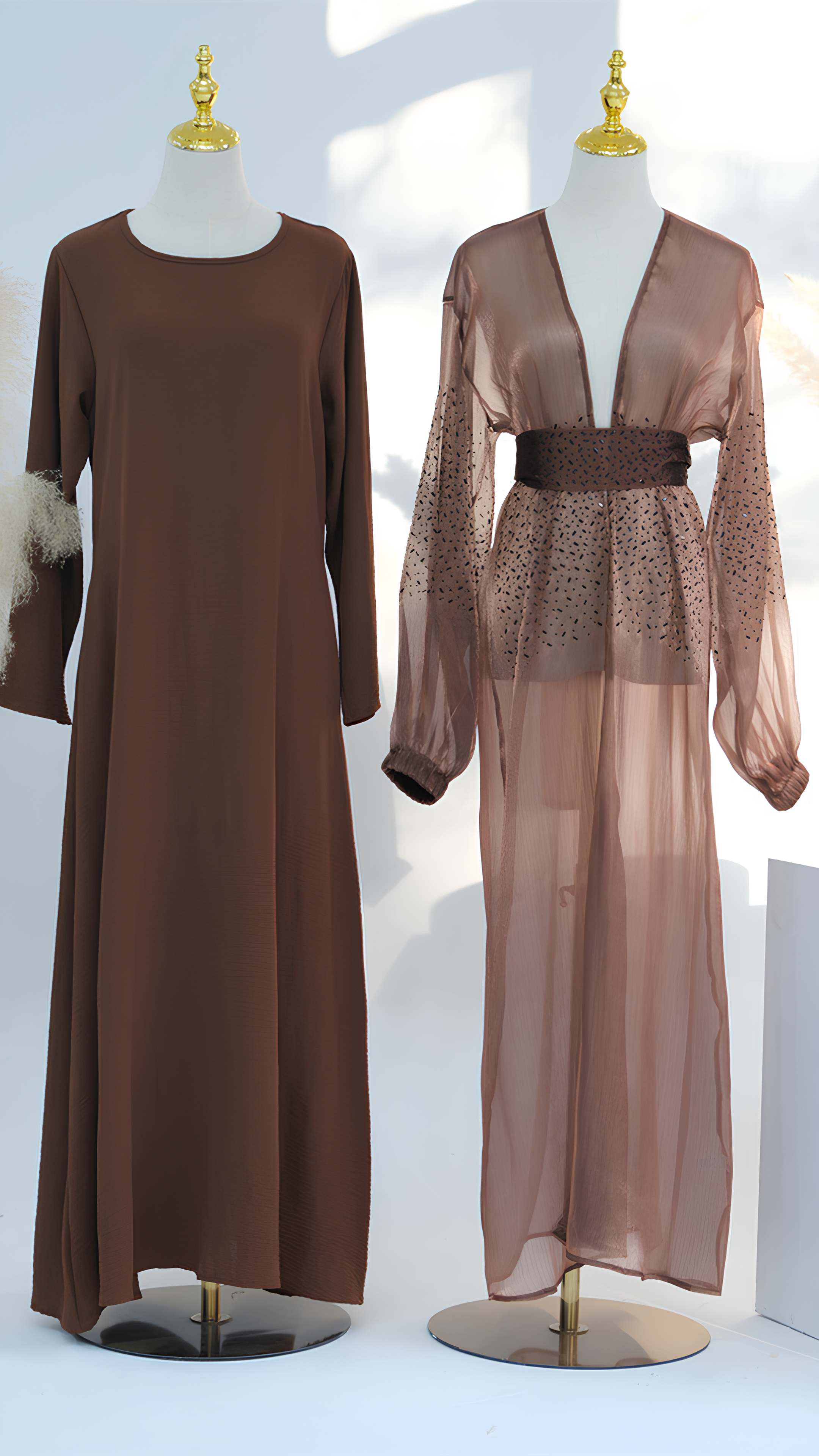 Abaya mit himmlischem Charme