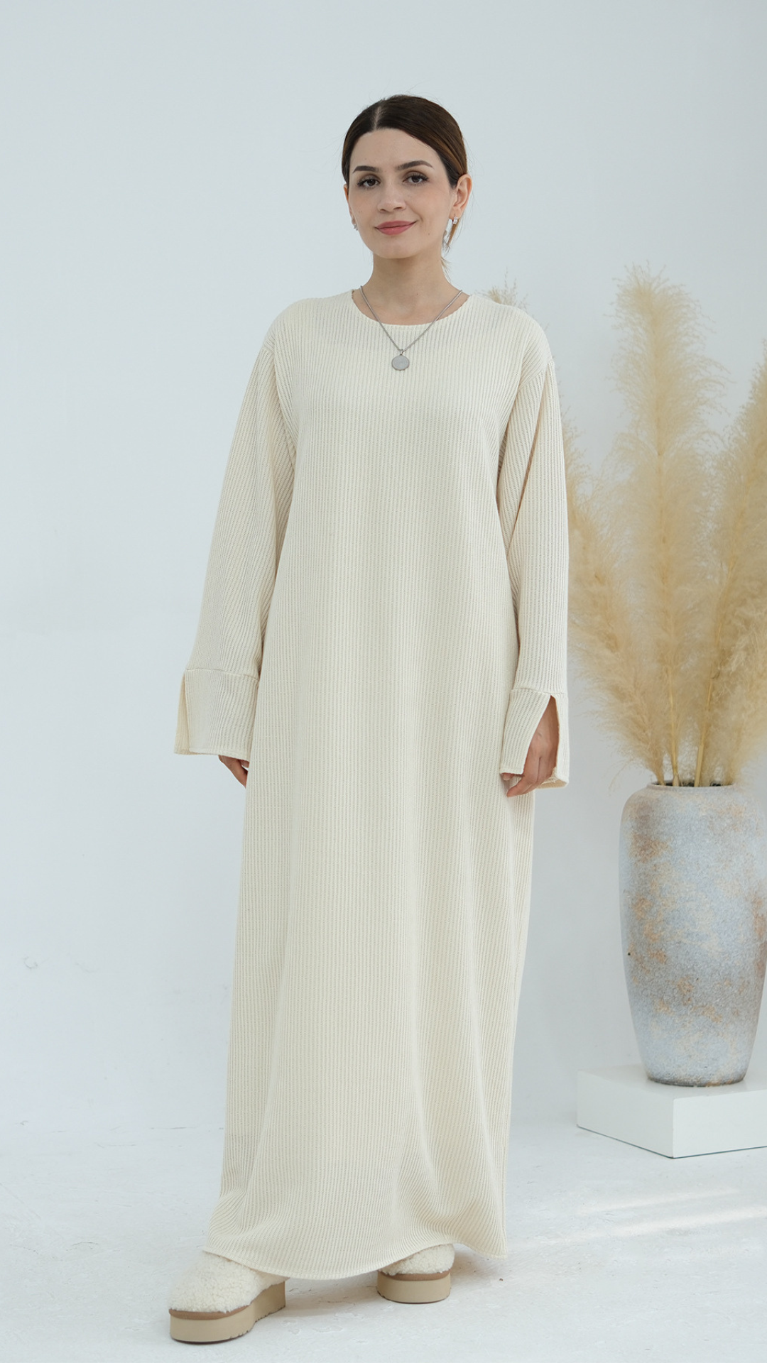 Cord-Abaya