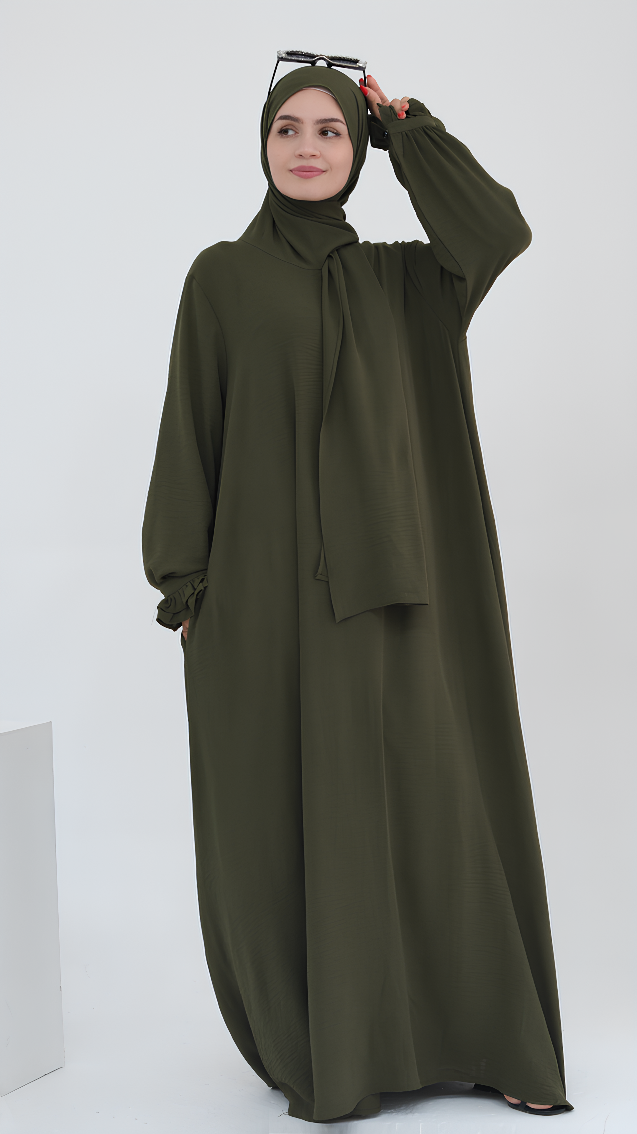 Königlich fließendes Abaya