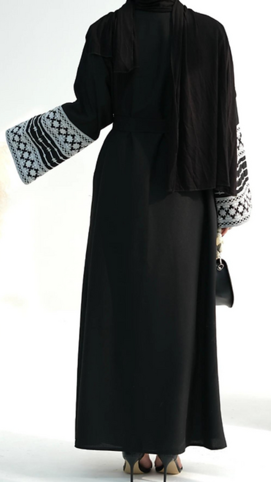 Elegante offene Abaya