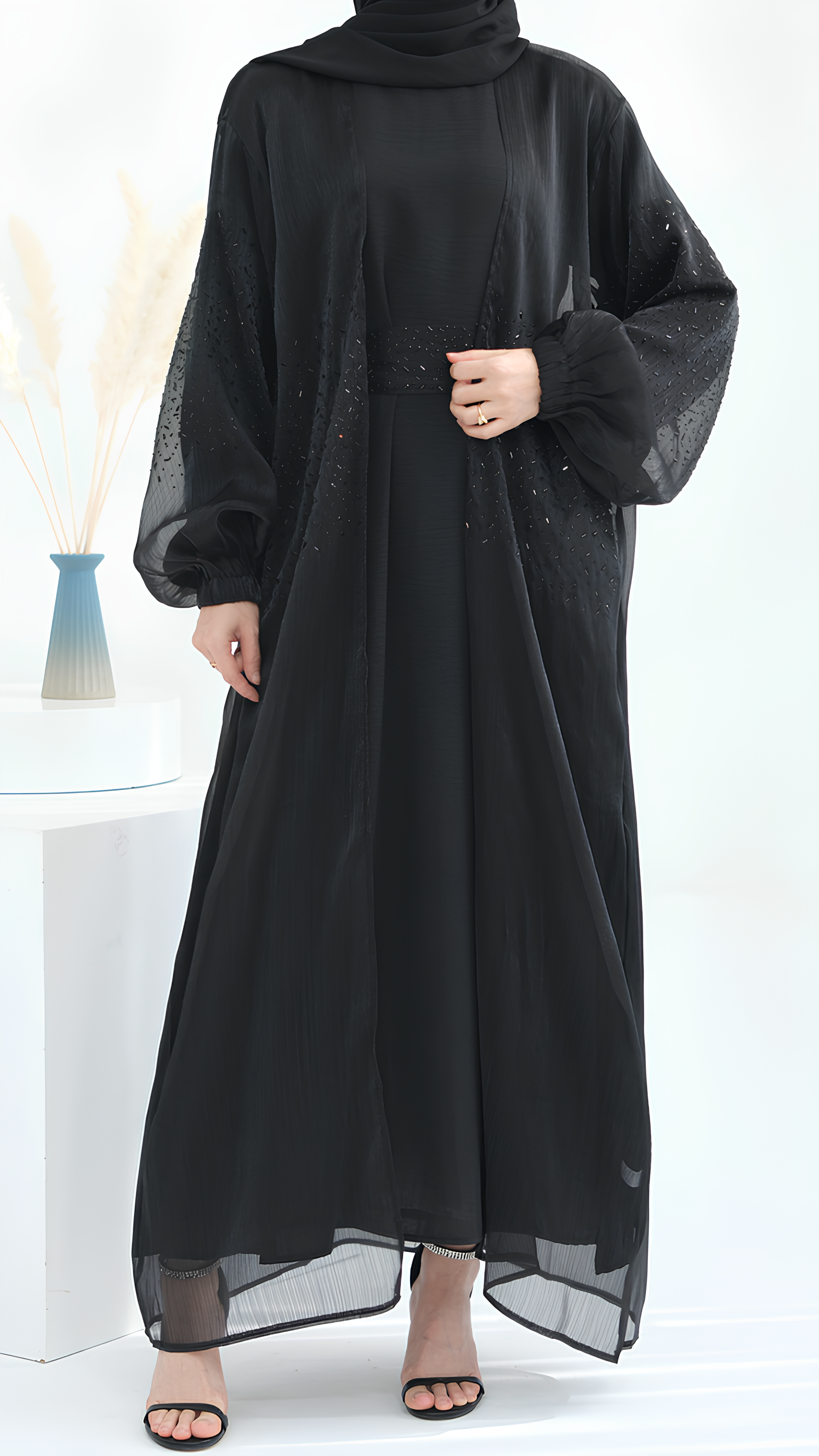 Abaya mit himmlischem Charme