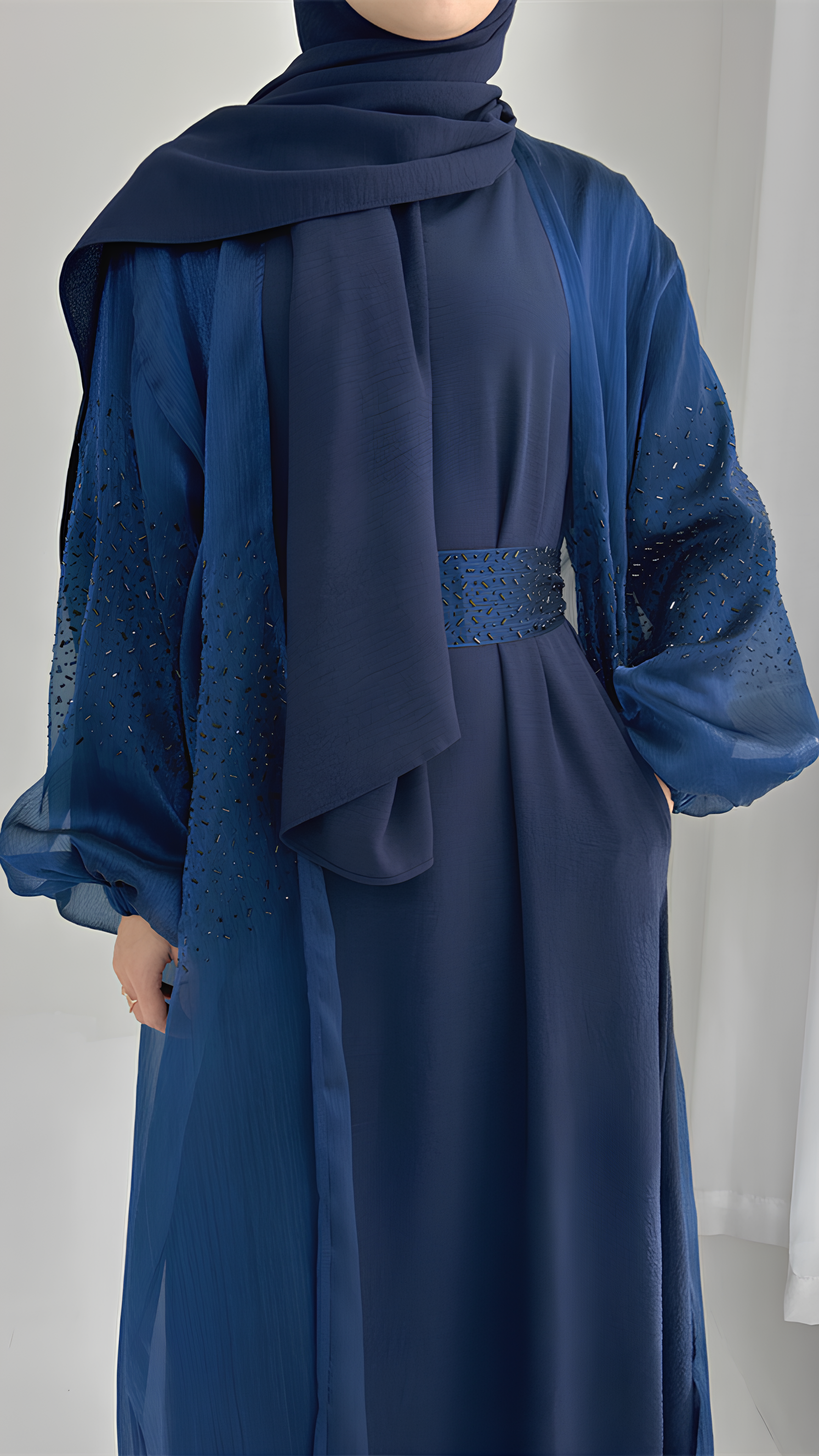 Abaya mit himmlischem Charme