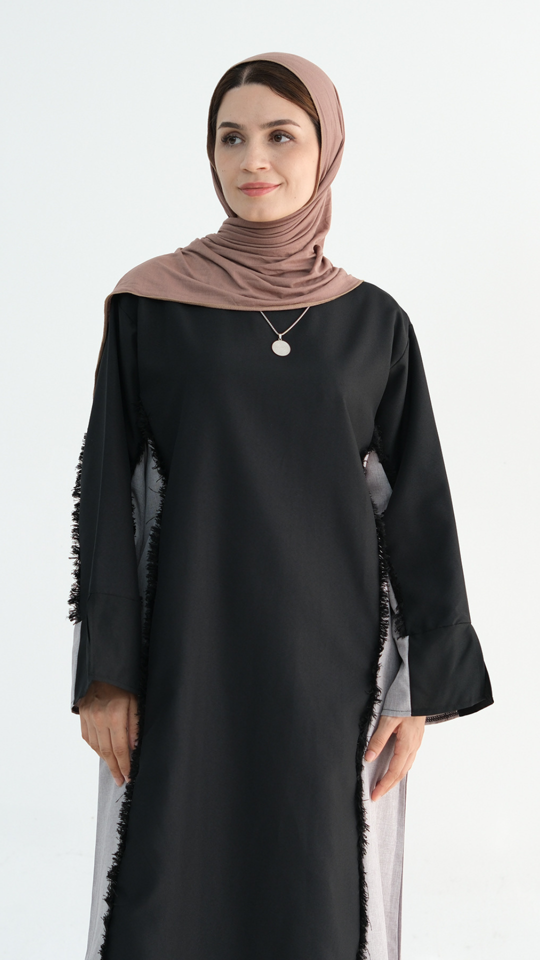 Ashen Aura Abaya