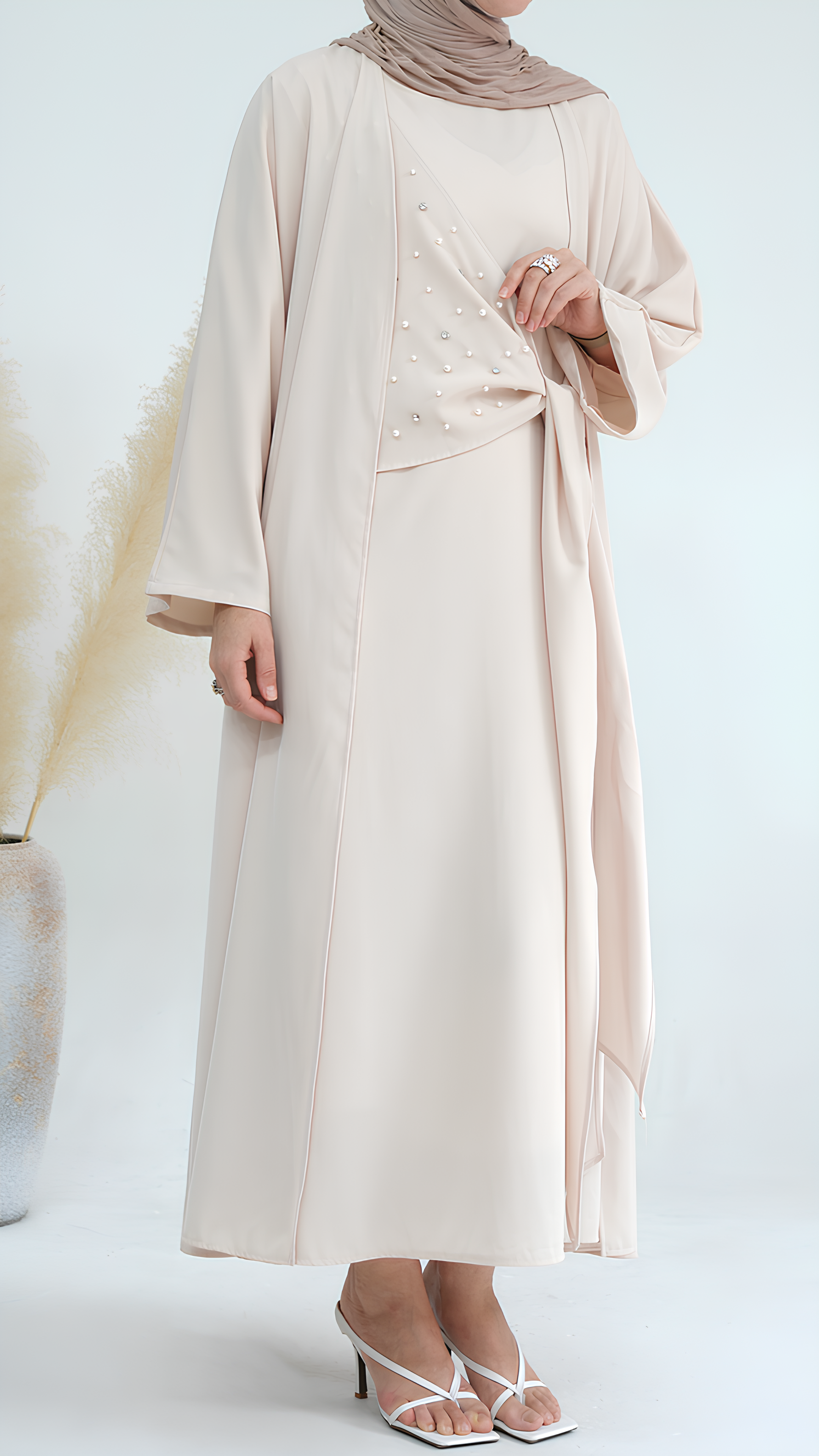 Pearl Essence Abaya