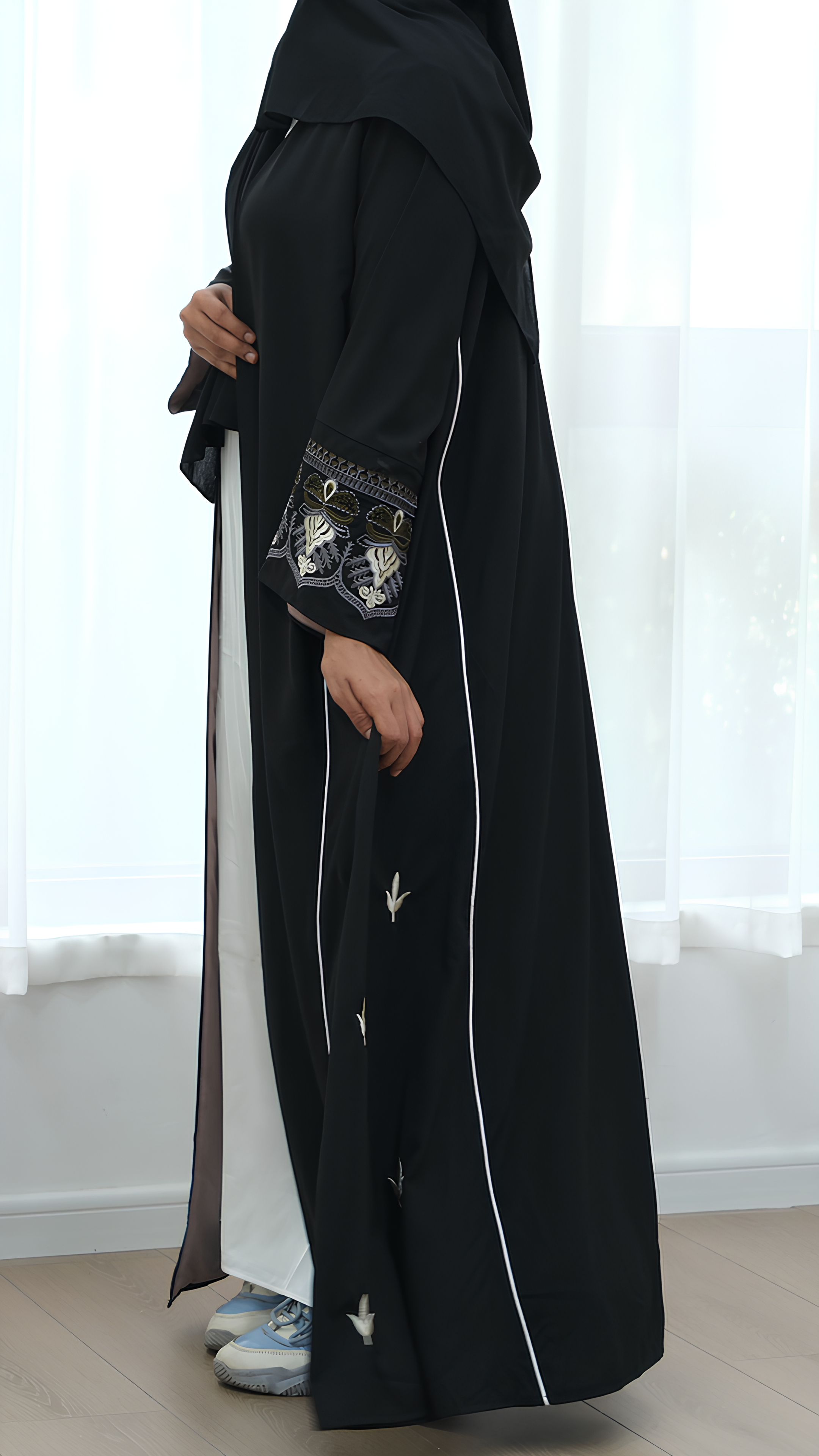 Mystique Embellished Abaya