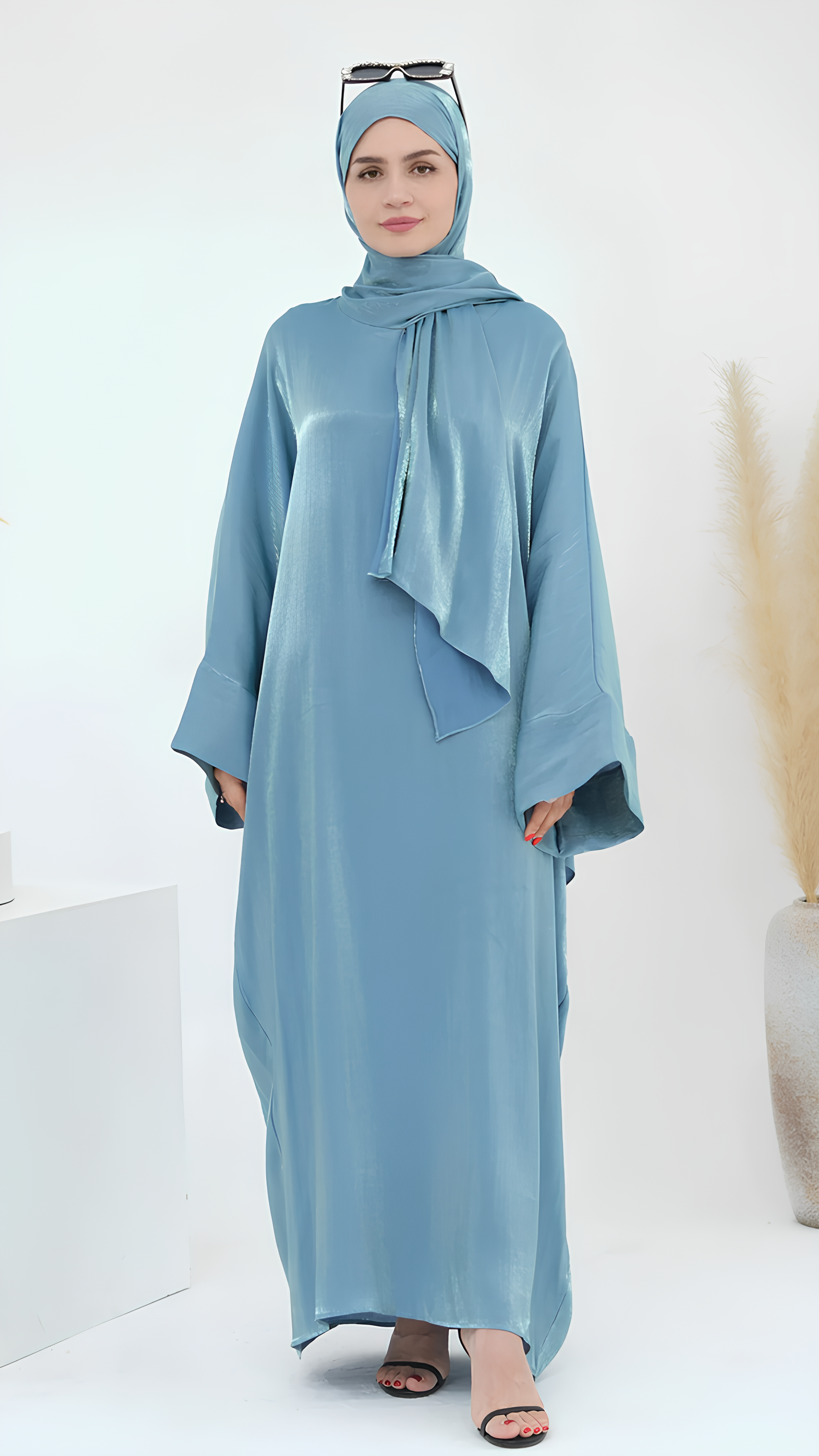 Sparkling Majesty Abaya