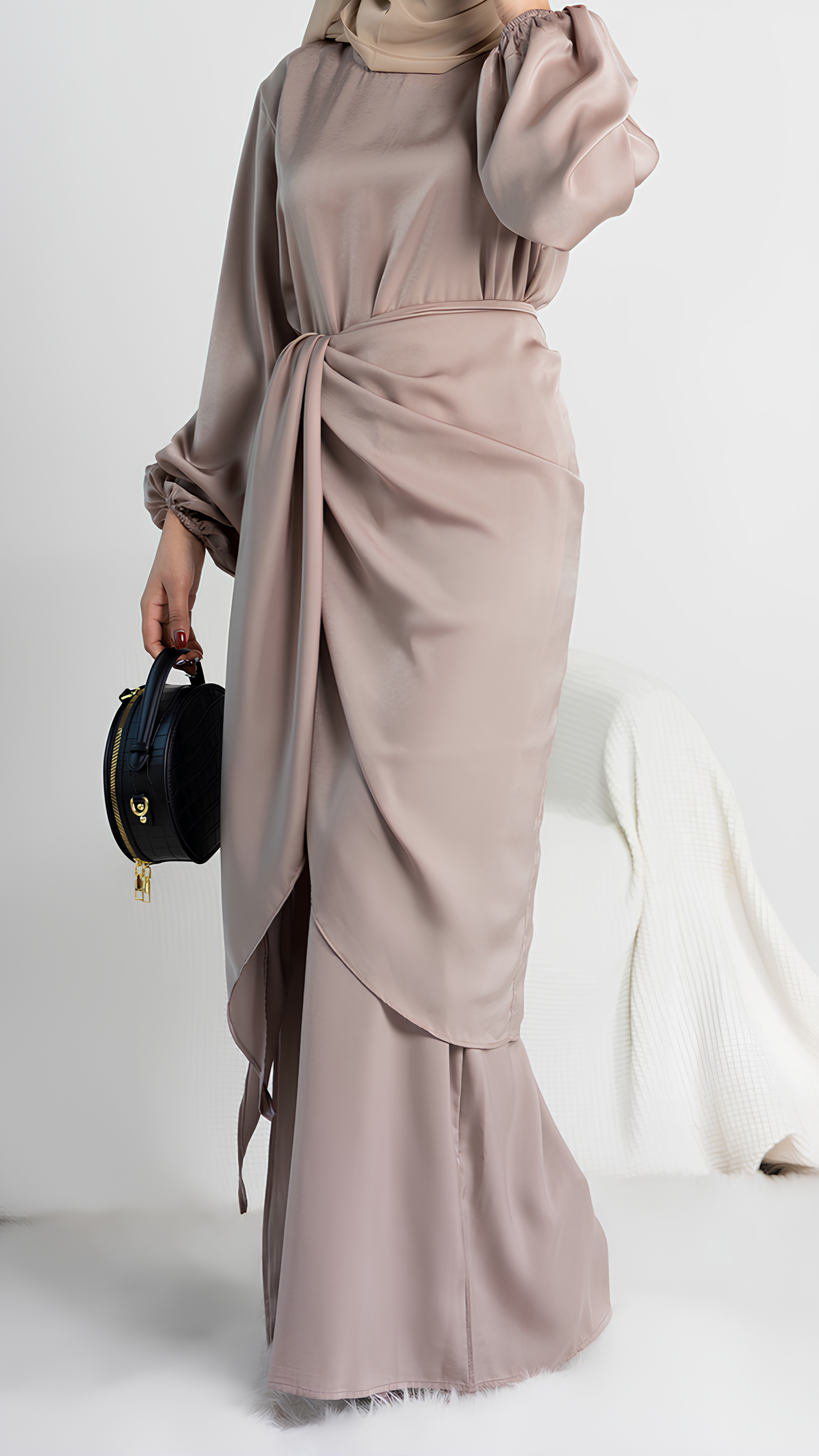 Luminous Pearl Abaya