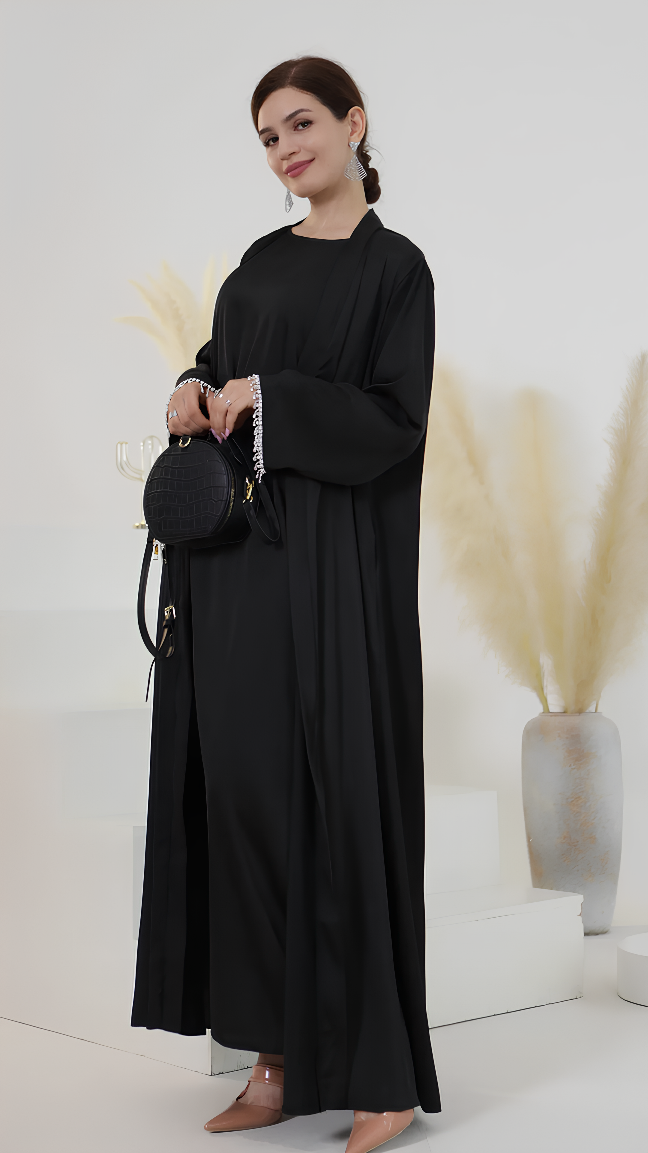 Kimono mit Diamanten, Abaya