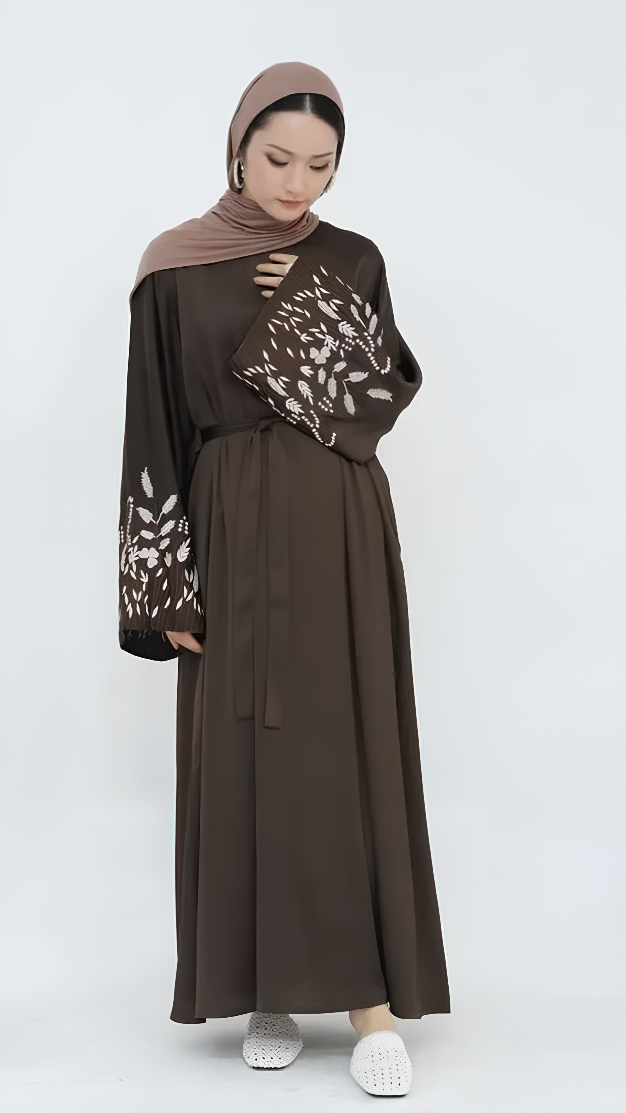 Abaya élégante en sable