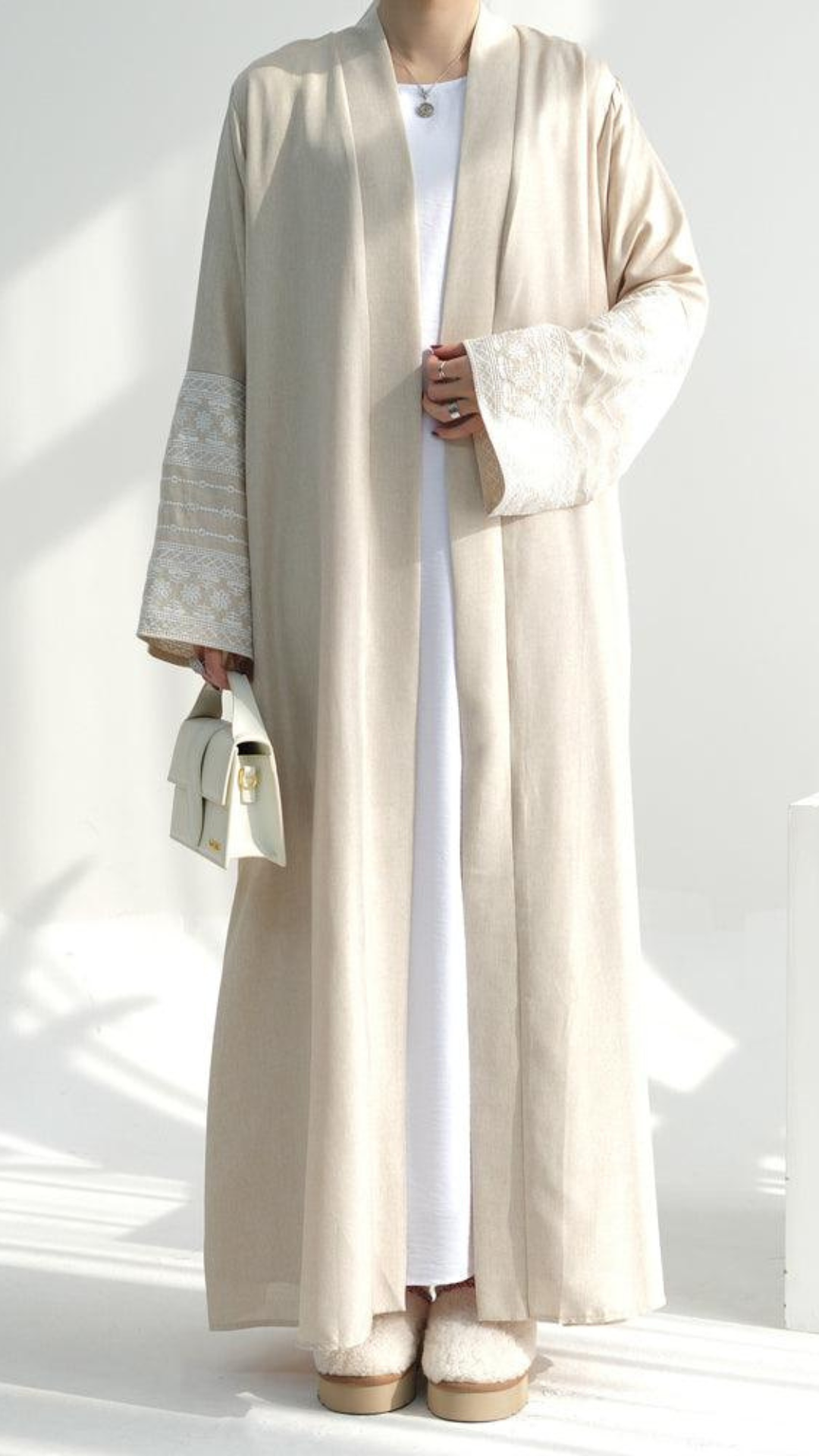 Elegant Open Abaya