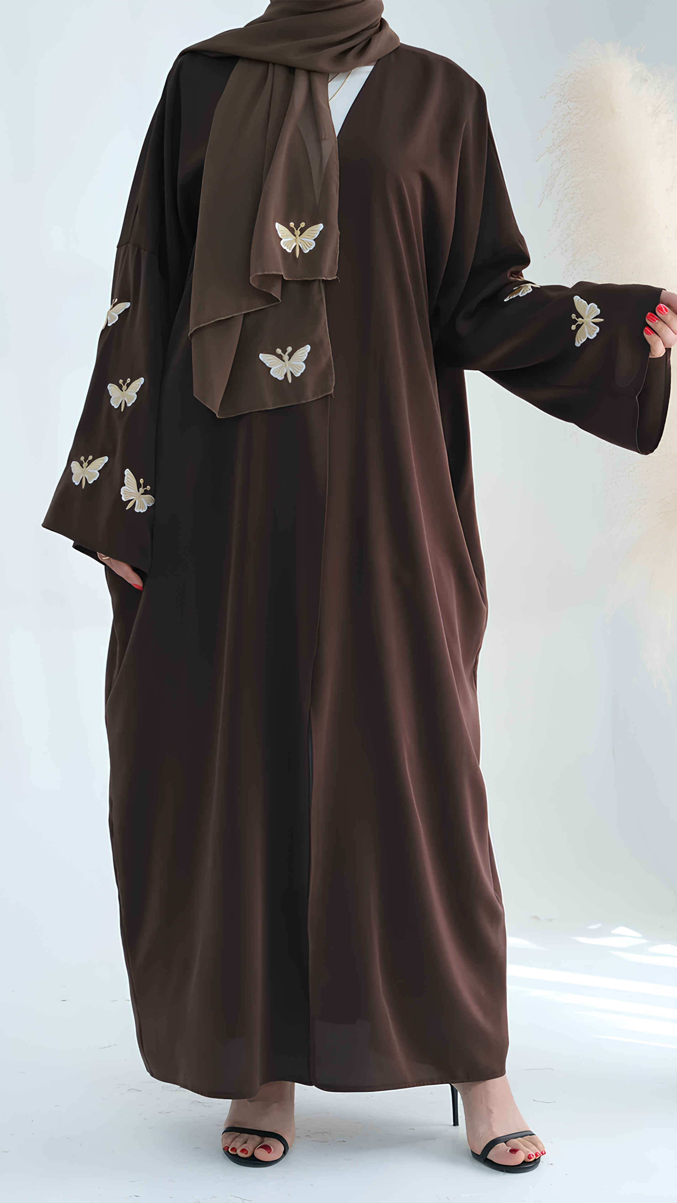 Offene Schmetterlings-Abaya